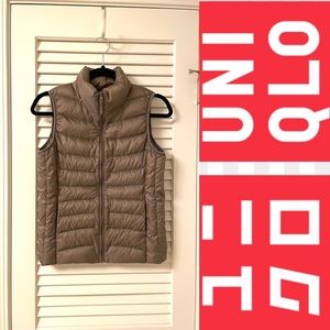 Packable down vest size small